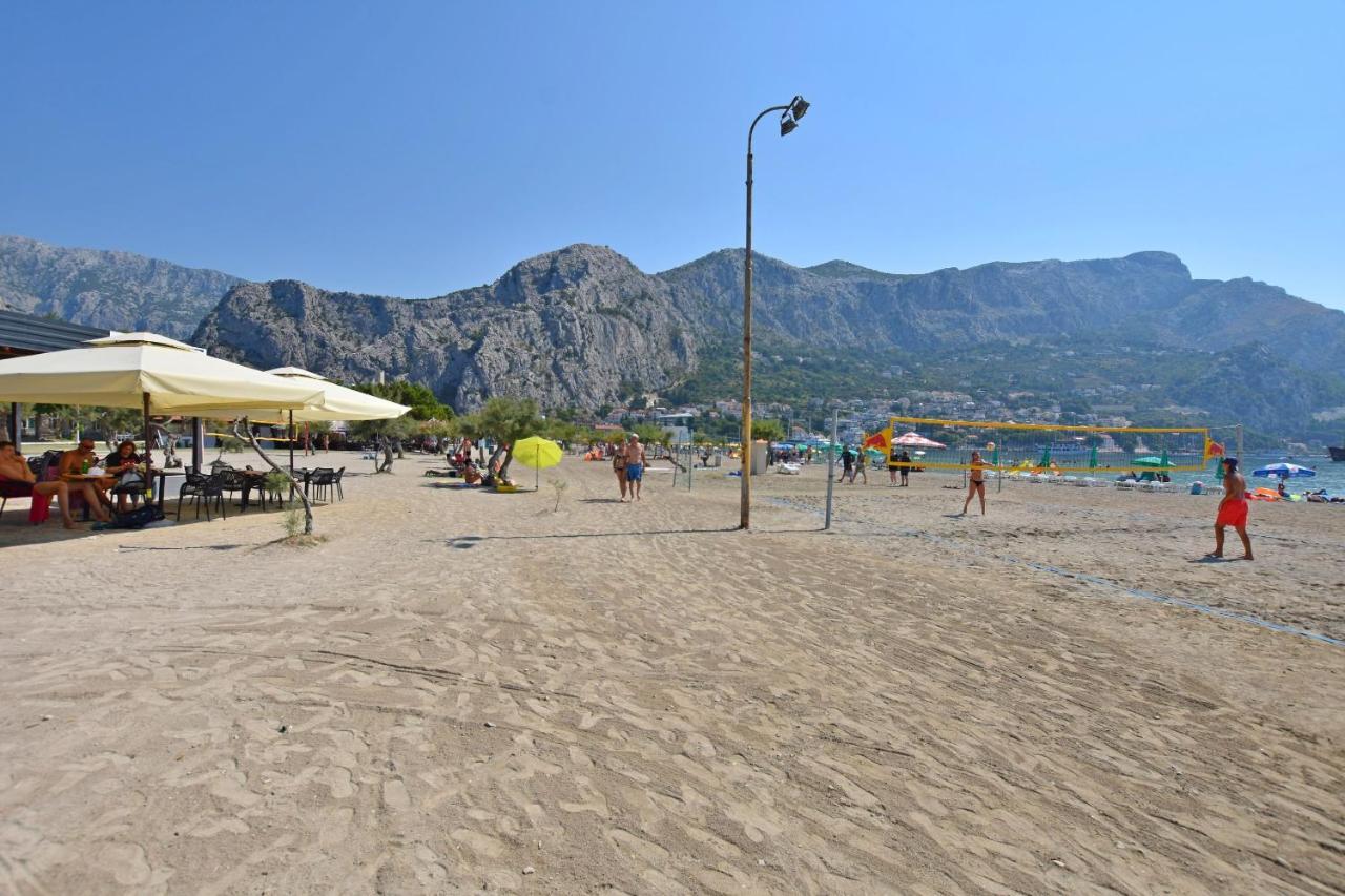 Apartment Mate Omiš Exteriör bild